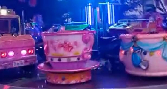 Avio – Fly High in Colorful Airplanes Second Hand